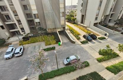 Apartment - 3 Bedrooms - 2 Bathrooms for rent in Village Gardens Katameya - 5th Settlement Compounds - The 5th Settlement - New Cairo City - Cairo