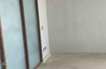 Apartment - 2 - 2 for sale in Palm Hills Village Gate - South Investors Area - New Cairo City - Cairo