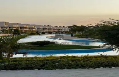 تاون هاوس - 3 غرف نوم - 3 حمامات للبيع في ليك ويست - كمبوندات الشيخ زايد - الشيخ زايد - الجيزة