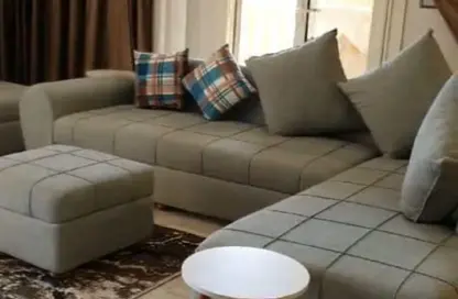 Apartment - 3 Bedrooms - 2 Bathrooms for rent in Orouba Axis - Area A - Ganoob El Acadimia - New Cairo City - Cairo