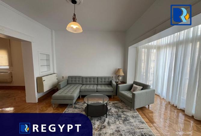98827021 - Property Image 2