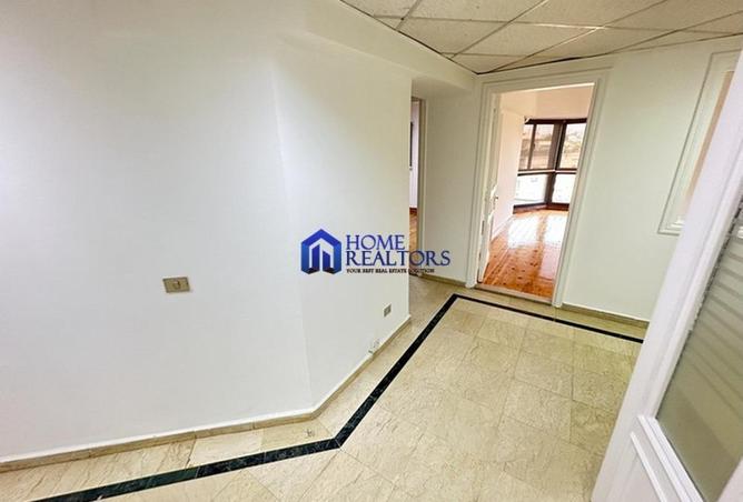 8369200 - Property Image 2