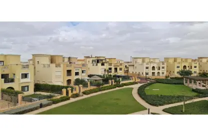 Villa - 5 Bedrooms - 4 Bathrooms for sale in Mivida - 5th Settlement Compounds - The 5th Settlement - New Cairo City - Cairo