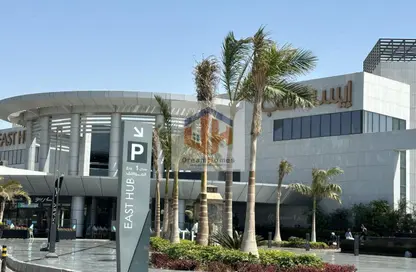 محل تجاري - استوديو للبيع في B12 - مدينتي - القاهرة