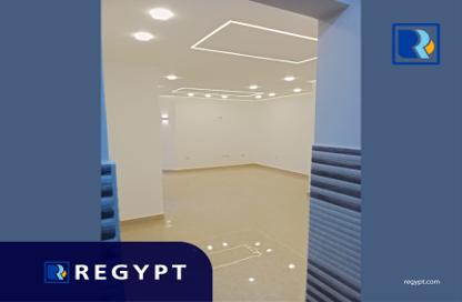 Office Space - Studio - 2 for sale in Zahraa Al Maadi St. - Degla - Hay El Maadi - Cairo
