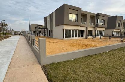 Villa - 4 Bedrooms - 4 Bathrooms for sale in Etapa - Sheikh Zayed Compounds - Sheikh Zayed City - Giza Villa - 4 Bedrooms - 4 Bathrooms for sale in Etapa - Sheikh Zayed Compounds - Sheikh Zayed City - Giza