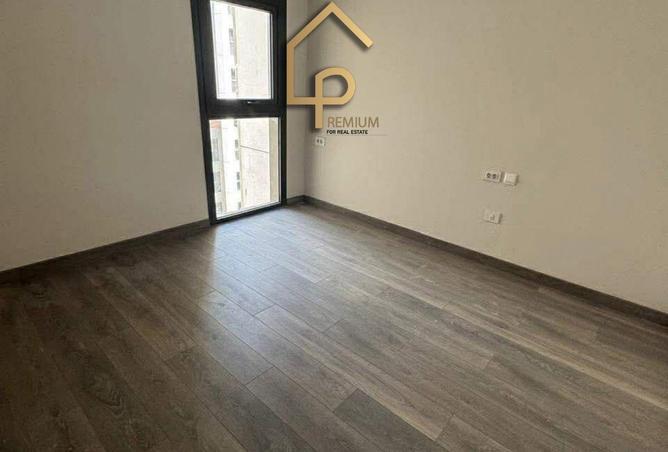 54503375 - صورة العقار 3