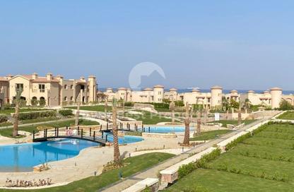 Chalet - 2 Bedrooms - 2 Bathrooms for sale in La Vista Gardens - La Vista - Al Ain Al Sokhna - Suez