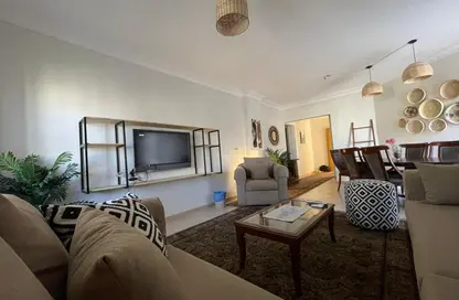 شقة - 3 غرف نوم - 3 حمامات للبيع في حدائق المهندسين - الحي الرابع - الشيخ زايد - الجيزة