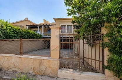 Townhouse - 4 Bedrooms - 2 Bathrooms for sale in Royal Meadows - Sheikh Zayed Compounds - Sheikh Zayed City - Giza Townhouse - 4 Bedrooms - 2 Bathrooms for sale in Royal Meadows - Sheikh Zayed Compounds - Sheikh Zayed City - Giza