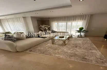 Villa - 4 Bedrooms - 4 Bathrooms for rent in Hyde Park - New Cairo City - Cairo