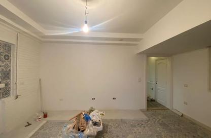 Apartment - 3 - 2 for sale in Mohamed Fawzy Moaz St. - Smouha - Hay Sharq - Alexandria