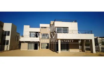 Villa - 5 Bedrooms - 5 Bathrooms for sale in Palm Hills New Cairo - 5th Settlement Compounds - The 5th Settlement - New Cairo City - Cairo