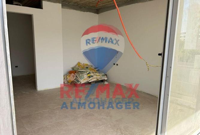 8619470 - Property Image 3