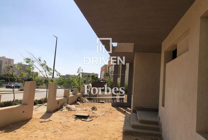 74036002 - Property Image 3