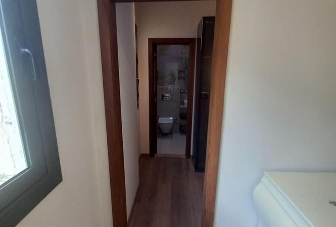 98822141 - Property Image 3