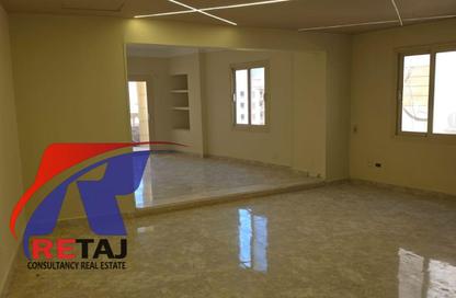 Office Space - Studio - 1 Bathroom for rent in Akhnaton St. - District 5 - The 5th Settlement - New Cairo City - Cairo
