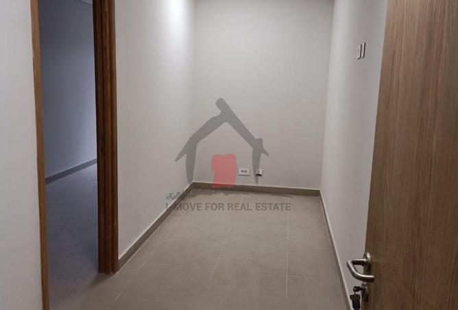 71919396 - Property Main Image