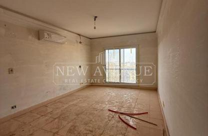 Apartment - 3 Bedrooms - 3 Bathrooms for sale in El Rehab Extension - Al Rehab - New Cairo City - Cairo