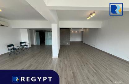 Apartment - 3 Bedrooms - 2 Bathrooms for rent in Ibn Zinky St. - Zamalek - Cairo