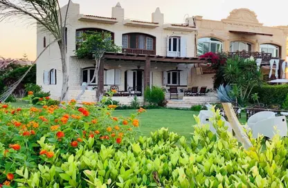 فيلا - 5 غرف نوم - 5 حمامات للبيع في مارينا 5 - مارينا - العلمين - الساحل الشمالي