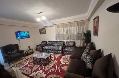Apartment - 2 Bedrooms - 1 Bathroom for rent in Nile Corniche St. - Al Agouza - Giza Apartment - 2 Bedrooms - 1 Bathroom for rent in Nile Corniche St. - Al Agouza - Giza