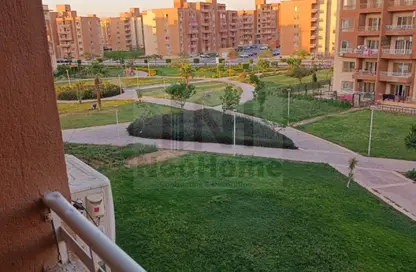 شقة - 3 غرف نوم - 3 حمامات للايجار في مدينة وصال - كمبوندات الشروق - مدينة الشروق - القاهرة