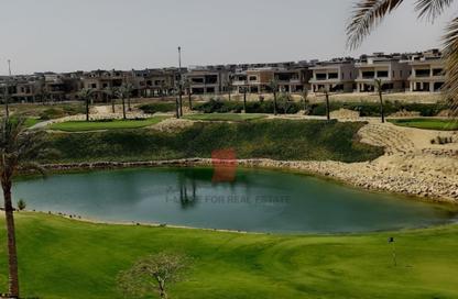تاون هاوس - 4 غرف نوم - 5 حمامات للبيع في نيو جيزة - طريق مصر اسكندرية الصحراوي - مدينة 6 أكتوبر - الجيزة