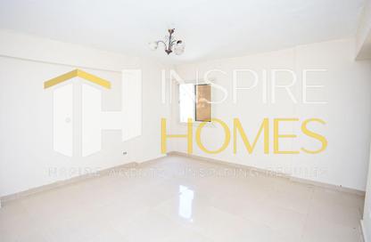 Apartment - 3 Bedrooms - 2 Bathrooms for sale in Sporting - Hay Sharq - Alexandria