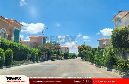 فيلا - 3 غرف نوم - 2 حمامات للبيع في اليكس ويست - كمبوندات الاسكندرية - الاسكندرية