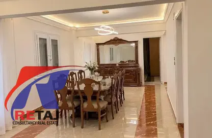 Apartment - 2 Bedrooms - 1 Bathroom for rent in Mohamed Zaki Barakat St. - 8th Zone - Nasr City - Cairo