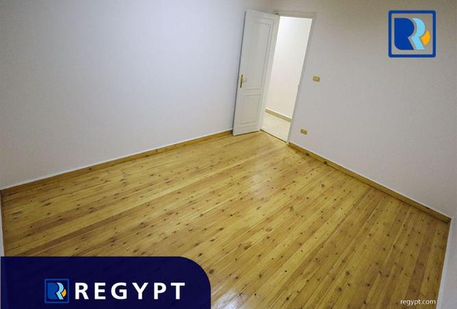 70371602 - Property Image 2