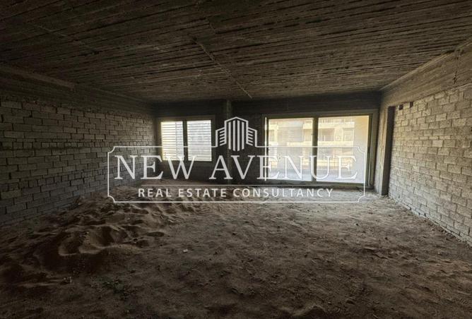 57242012 - Property Image 2