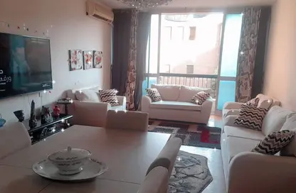 مساحات مكتبية - 2 غرف نوم - 1 حمام للايجار في شارع صلاح سالم - الاستاد - مدينة نصر - القاهرة