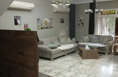 Townhouse - 4 Bedrooms - 4 Bathrooms for sale in Hadayek Al Mohandessin - 4th District - Sheikh Zayed City - Giza Townhouse - 4 Bedrooms - 4 Bathrooms for sale in Hadayek Al Mohandessin - 4th District - Sheikh Zayed City - Giza