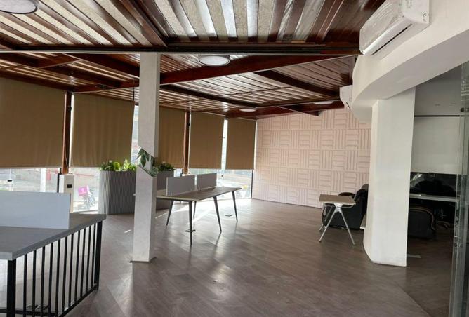 2P9MiZlg1BI - Property Main Image