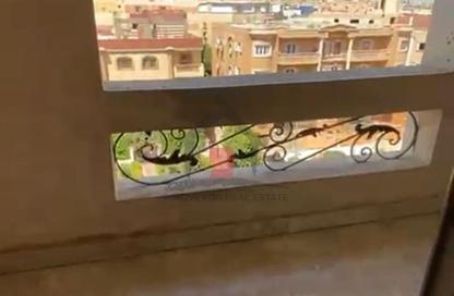 Apartment - 3 Bedrooms - 2 Bathrooms for rent in Al Mostathmir El Saghir - 10th District - Sheikh Zayed City - Giza
