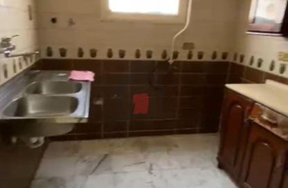 Apartment - 3 Bedrooms - 2 Bathrooms for rent in Al Mostathmir El Saghir - 10th District - Sheikh Zayed City - Giza