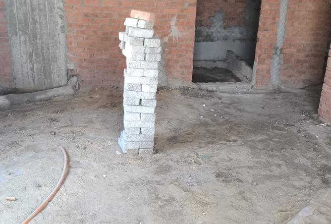 98830702 - Property Image 3