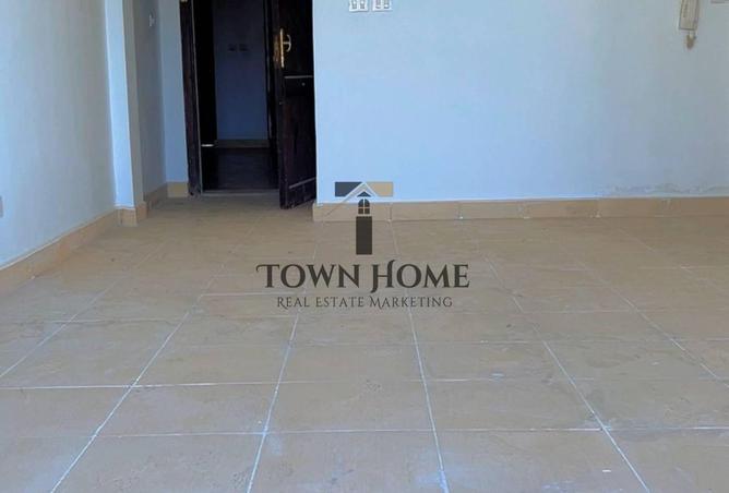 8540201 - Property Image 3