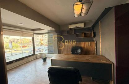 Shop - Studio - 3 Bathrooms for rent in Dr Hassan Al Sherif St. - 8th Zone - Nasr City - Cairo