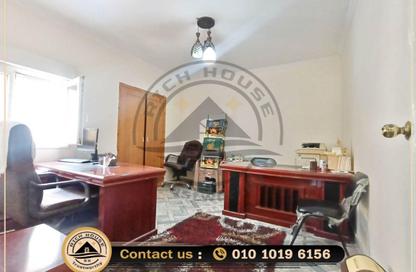 Office Space - Studio - 1 Bathroom for rent in Garden City Smouha St. - Smouha - Hay Sharq - Alexandria