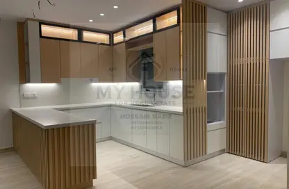 شقة - 2 غرف نوم - 2 حمامات للايجار في كمبوند فيلدج جاردن القطامية - كمبوندات التجمع الخامس - التجمع الخامس - مدينة القاهرة الجديدة - القاهرة