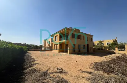 فيلا - 5 غرف نوم - 4 حمامات للبيع في الجريا - كمبوندات الشيخ زايد - الشيخ زايد - الجيزة