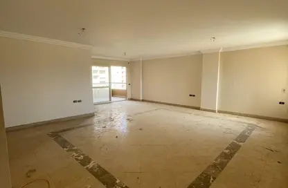 شقة - 3 غرف نوم - 3 حمامات للايجار في زهراء المعادي - حي المعادي - القاهرة