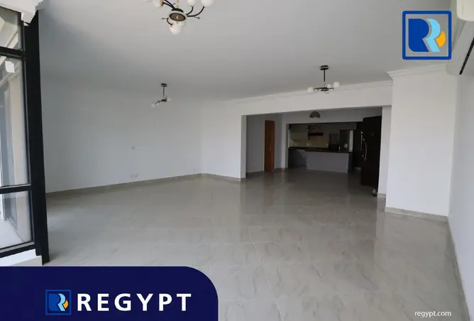 102898309 - Property Image 2