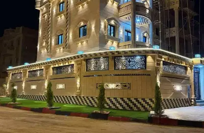 بناية كاملة - 8 غرف نوم - 8 حمامات للبيع في ابني بيتك 4 - حدائق اكتوبر - مدينة 6 أكتوبر - الجيزة