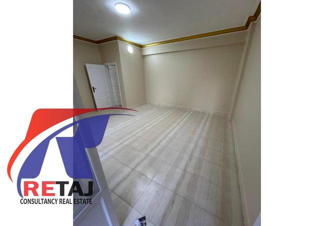 64383094 - Property Main Image