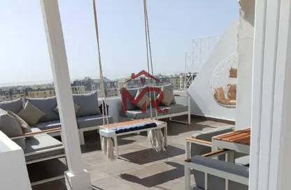 (بنتهاوس  (روف - 2 غرف نوم - 3 حمامات للبيع في ماونتن فيو هايد بارك - كمبوندات التجمع الخامس - التجمع الخامس - مدينة القاهرة الجديدة - القاهرة