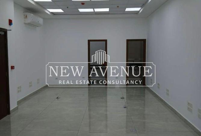 69825689 - Property Image 3